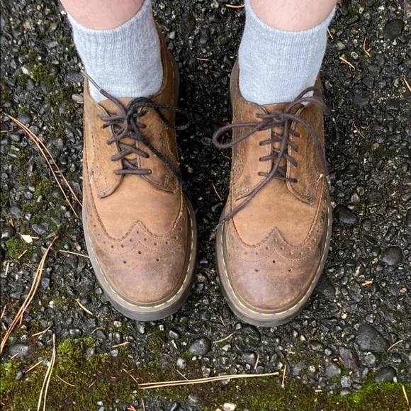 Martens Shoes Vtg Classic Brown Wingtip Oxford Doc Martens
